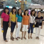 những nữ khách du lịch xinh đẹp